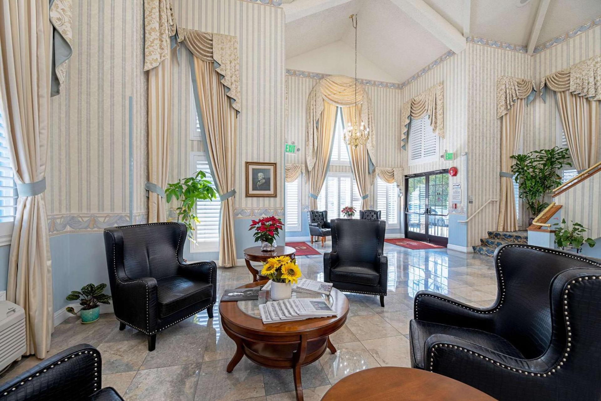 Clarion Inn Silicon Valley photo 9