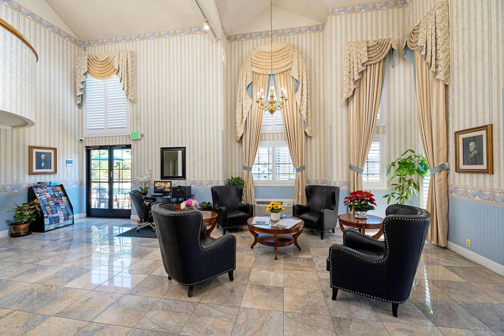 Clarion Inn Silicon Valley photo 8