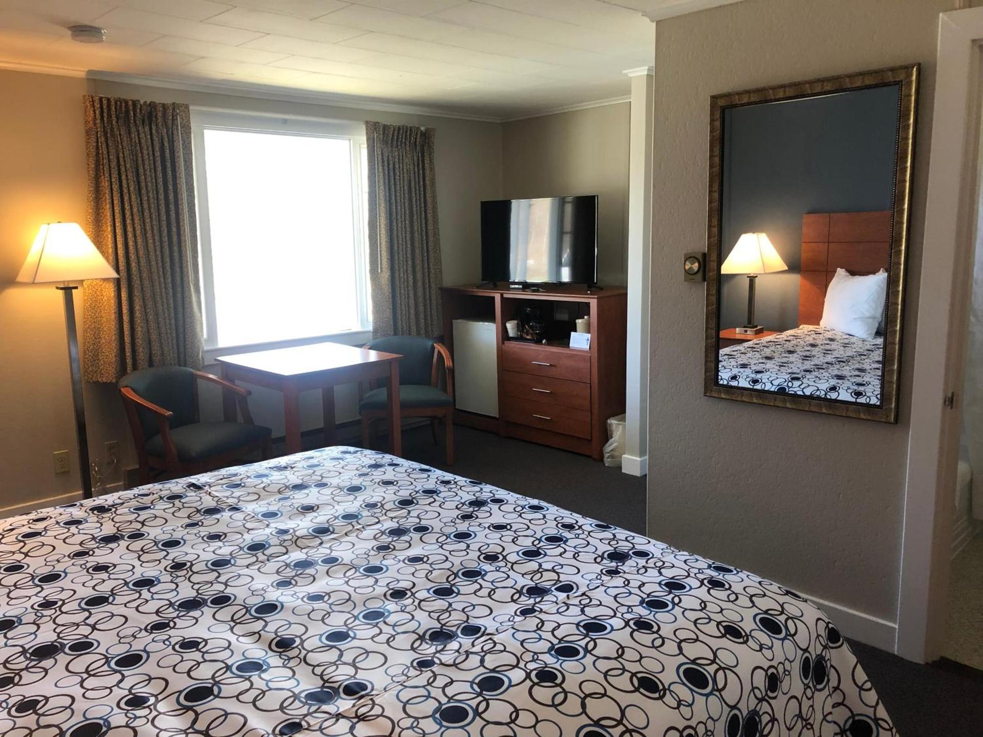Edenbrook Motel photo 3
