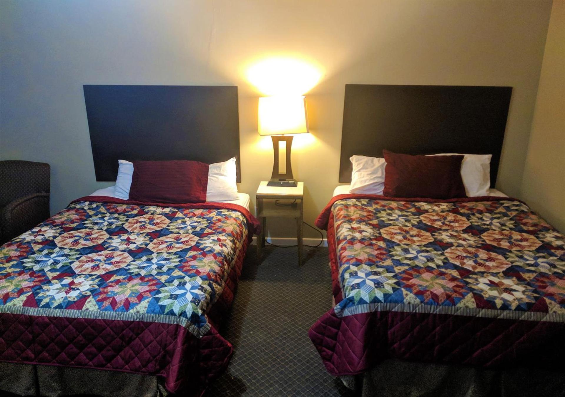 Fiesta City Motel photo 34