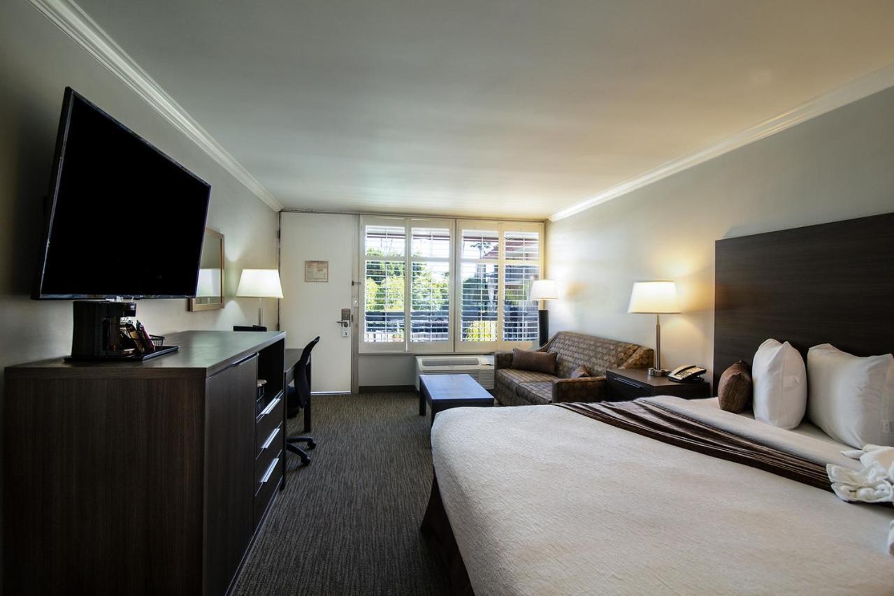 Palm Garden Hotel photo 20