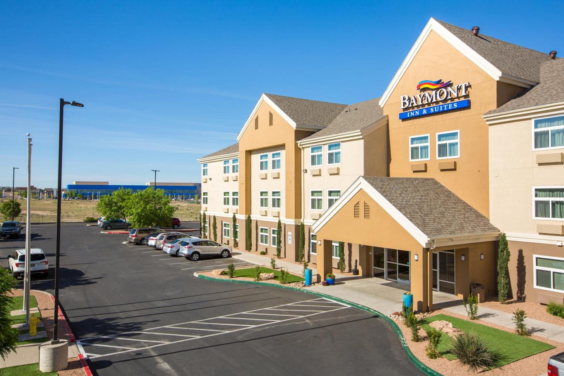 Baymont by Wyndham Albuquerque Airport photo 6