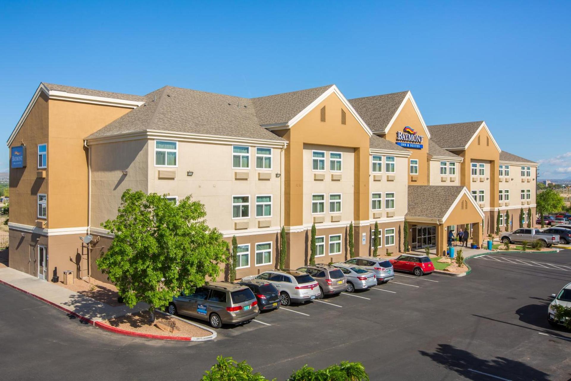 Baymont by Wyndham Albuquerque Airport photo 7
