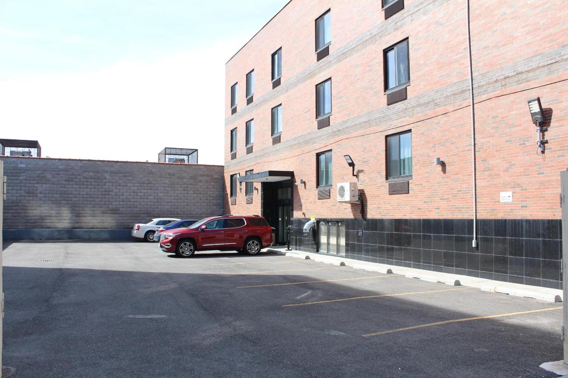The Vue Inn Brooklyn photo 11
