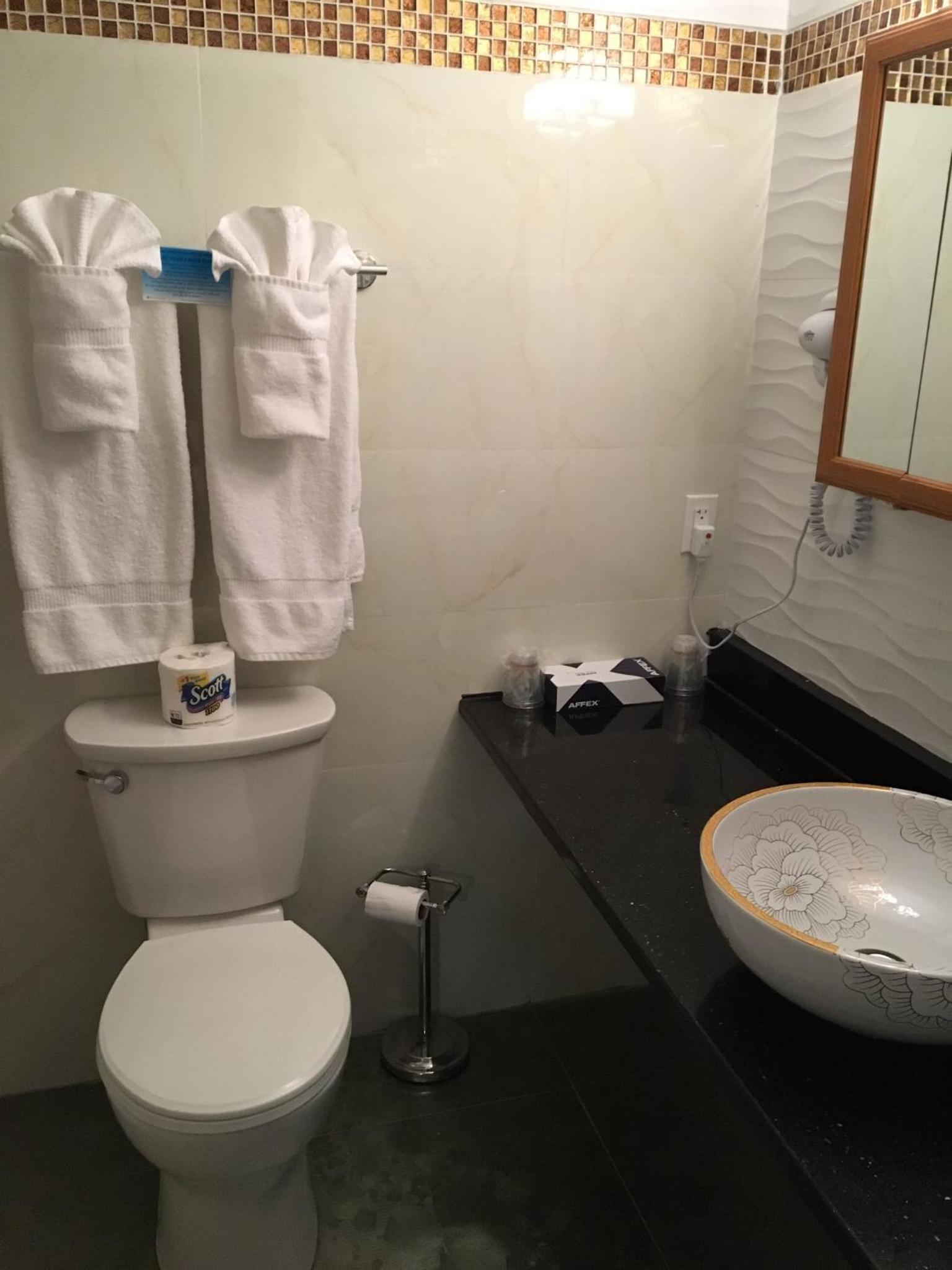 Atlantic Coast Inn photo 12
