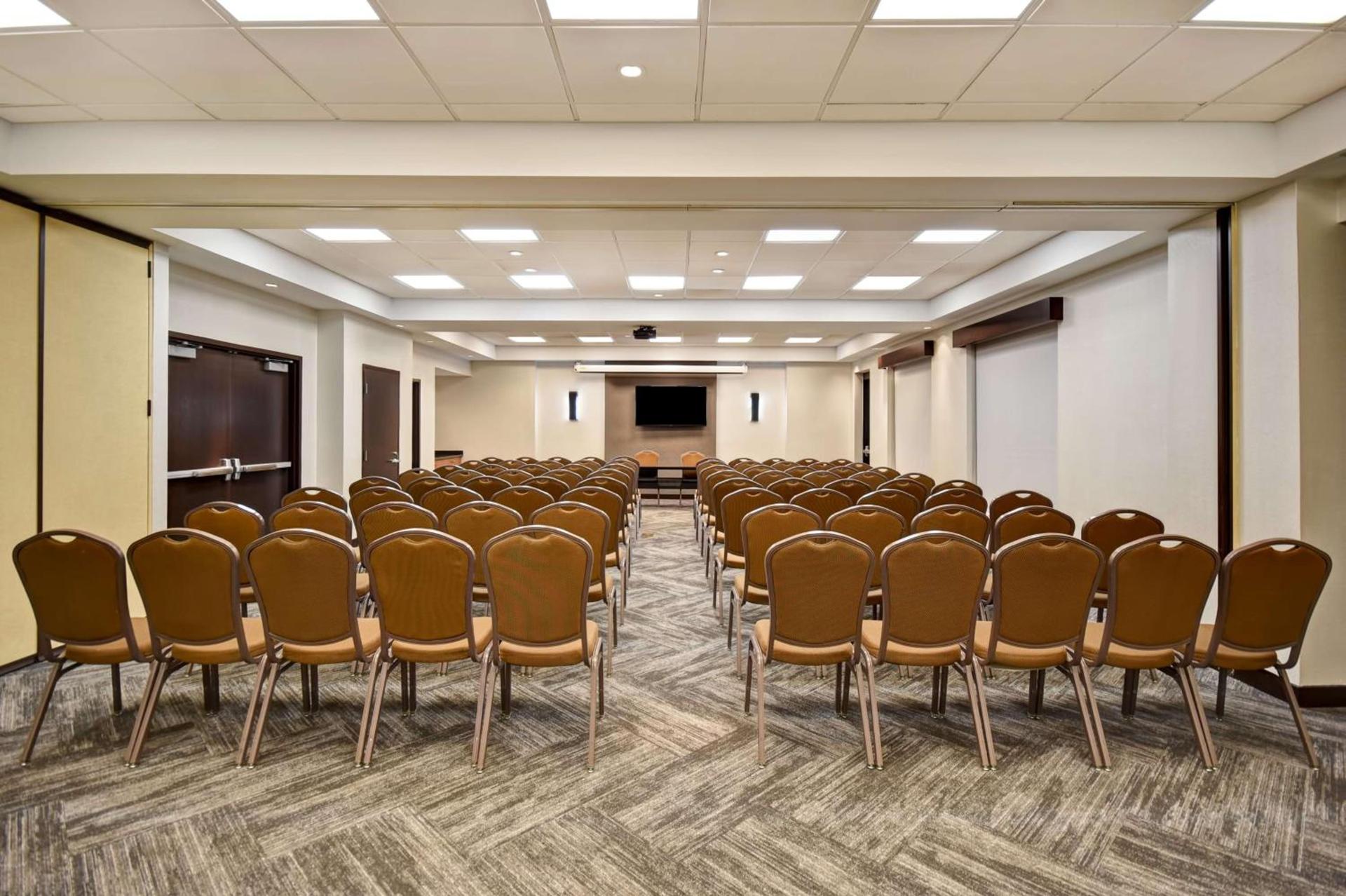 Hyatt Place Phoenix Gilbert photo 49