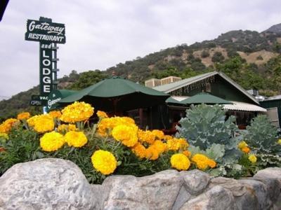 The Gateway Restaurant & Lodge photo 12