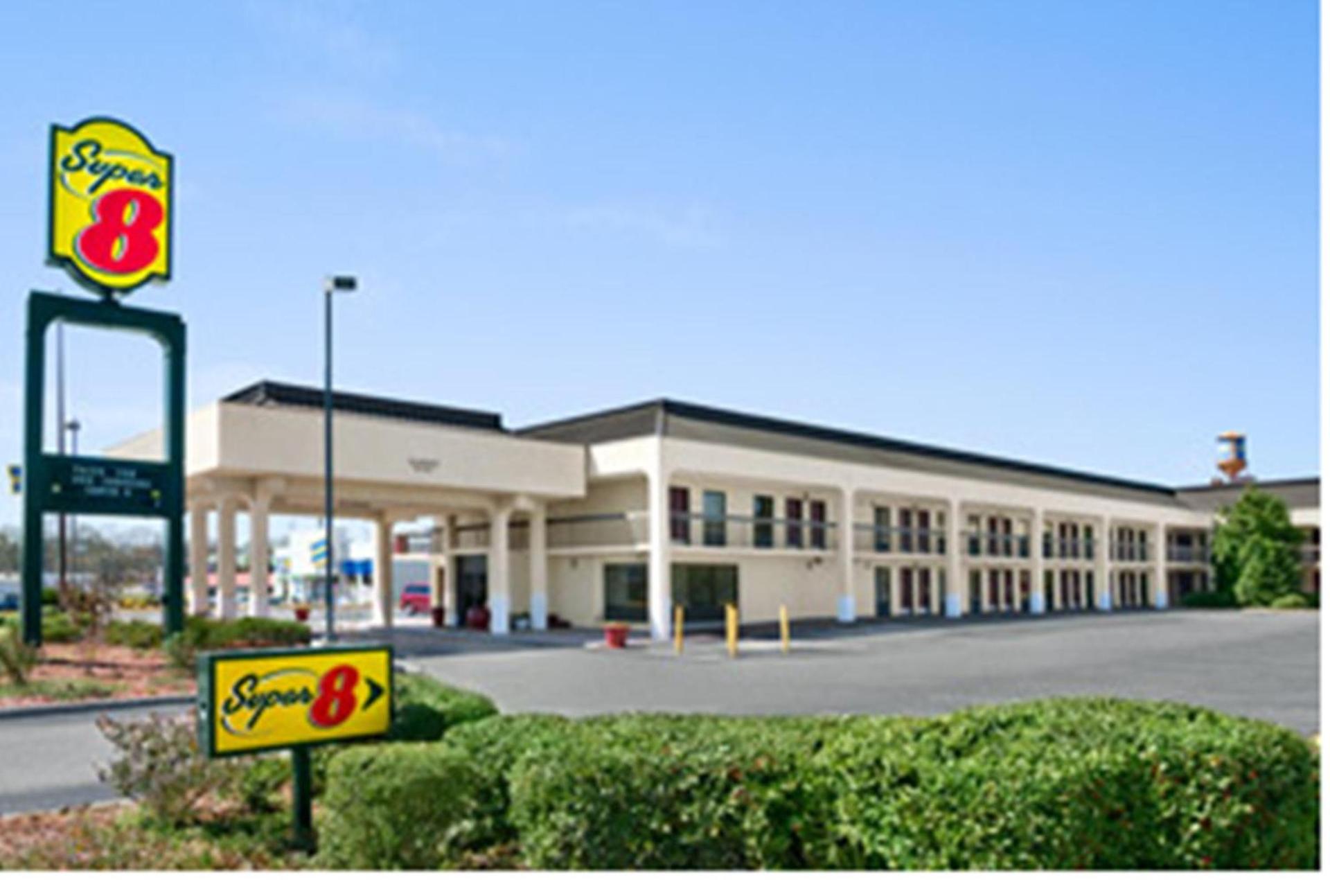 Super 8 by Wyndham Oxford photo 11