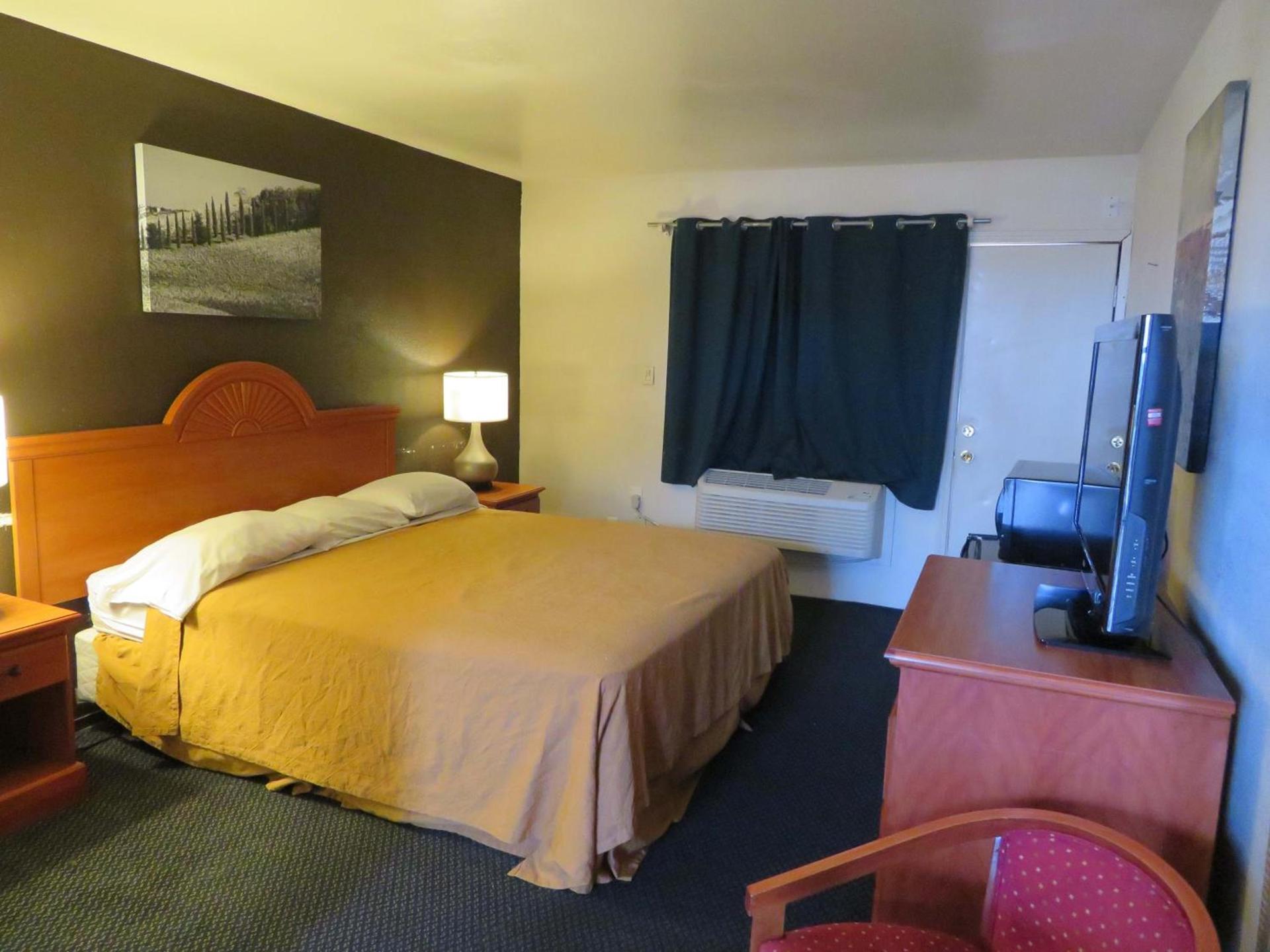 Carquinez Inn Vallejo I 80 Near Napa Valley photo 8