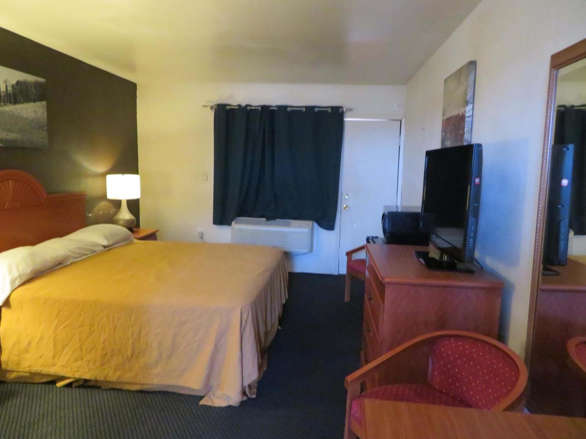Carquinez Inn Vallejo I 80 Near Napa Valley photo 3