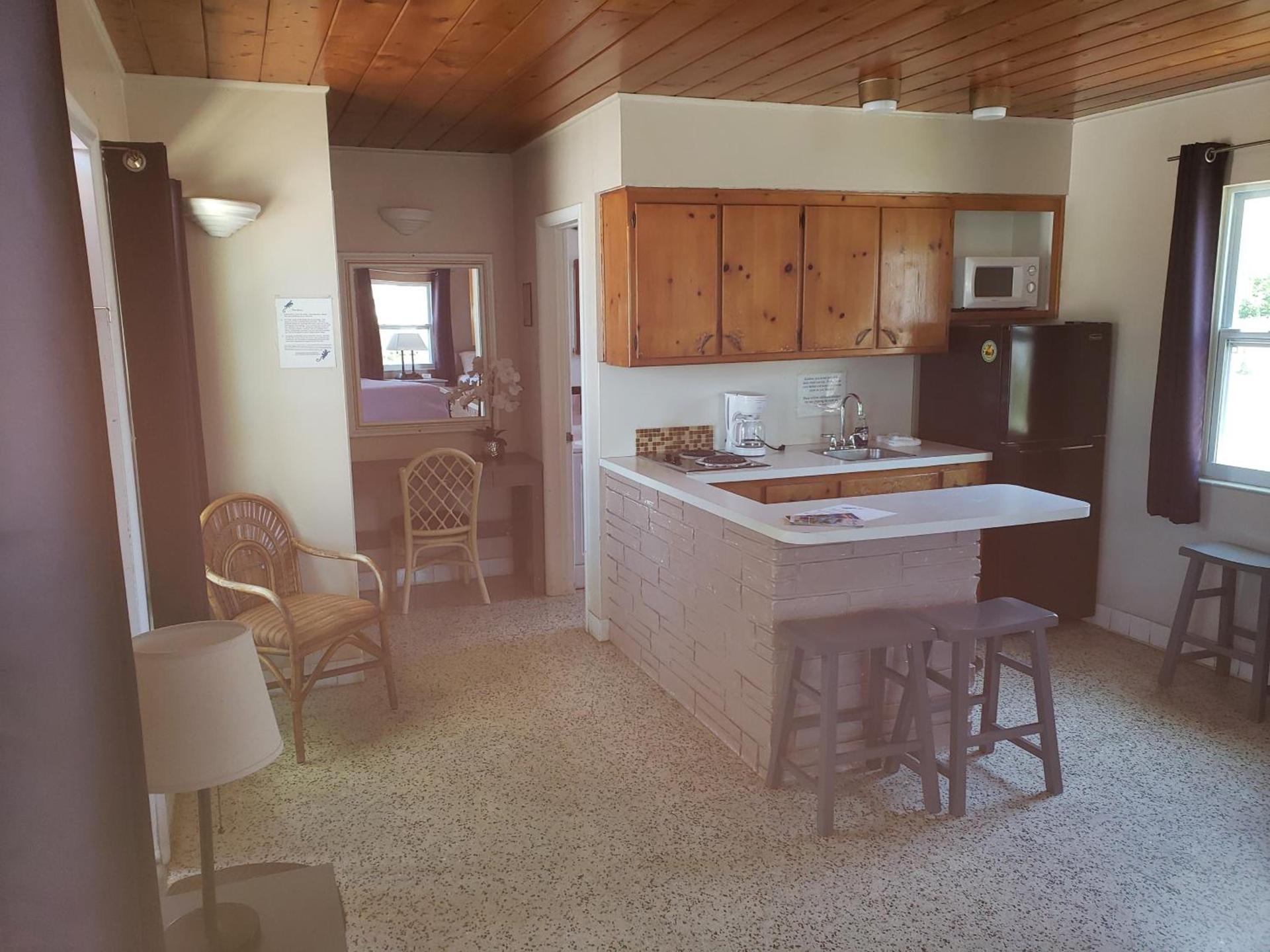 Siesta Motel photo 18