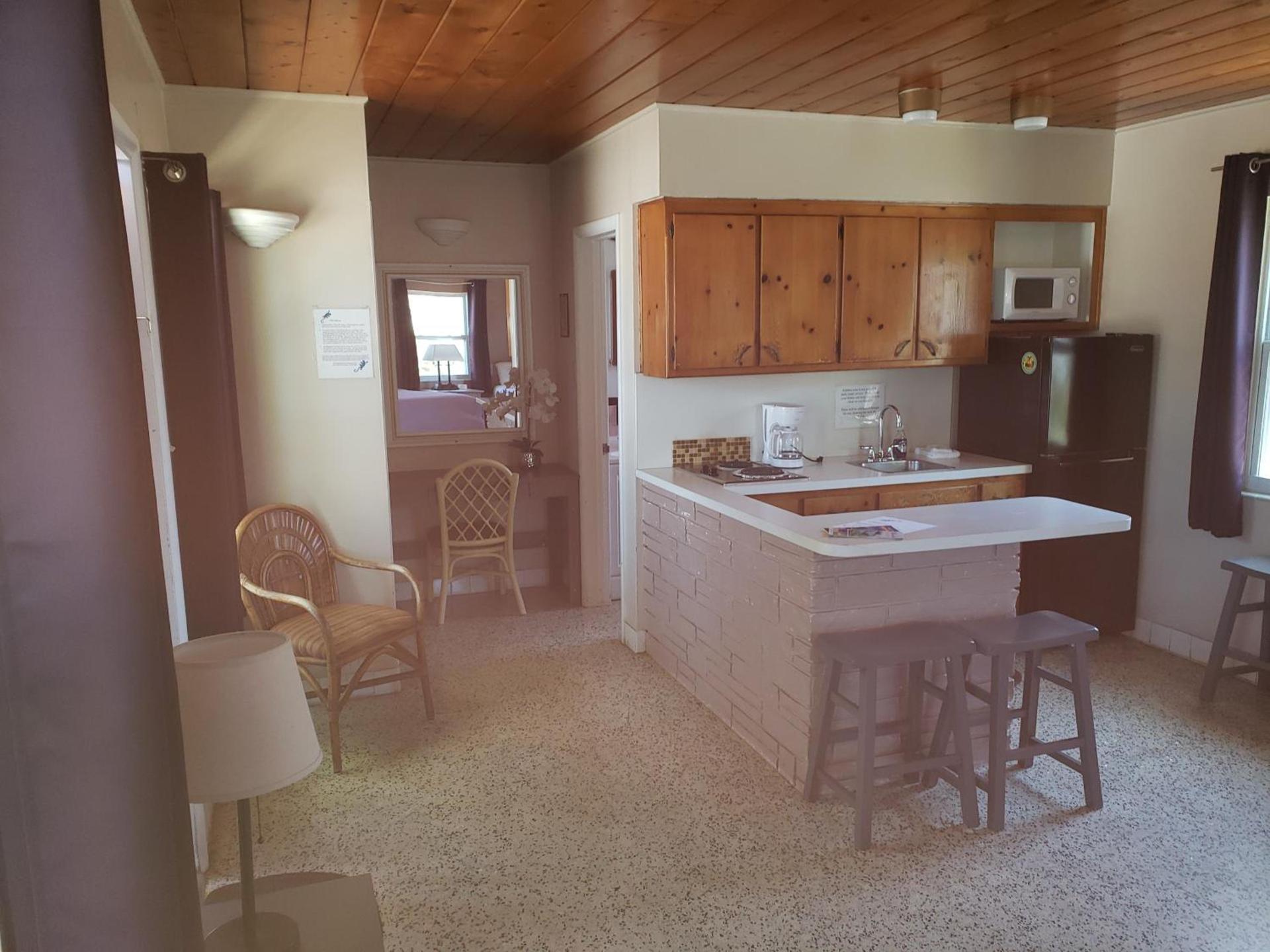 Siesta Motel photo 19