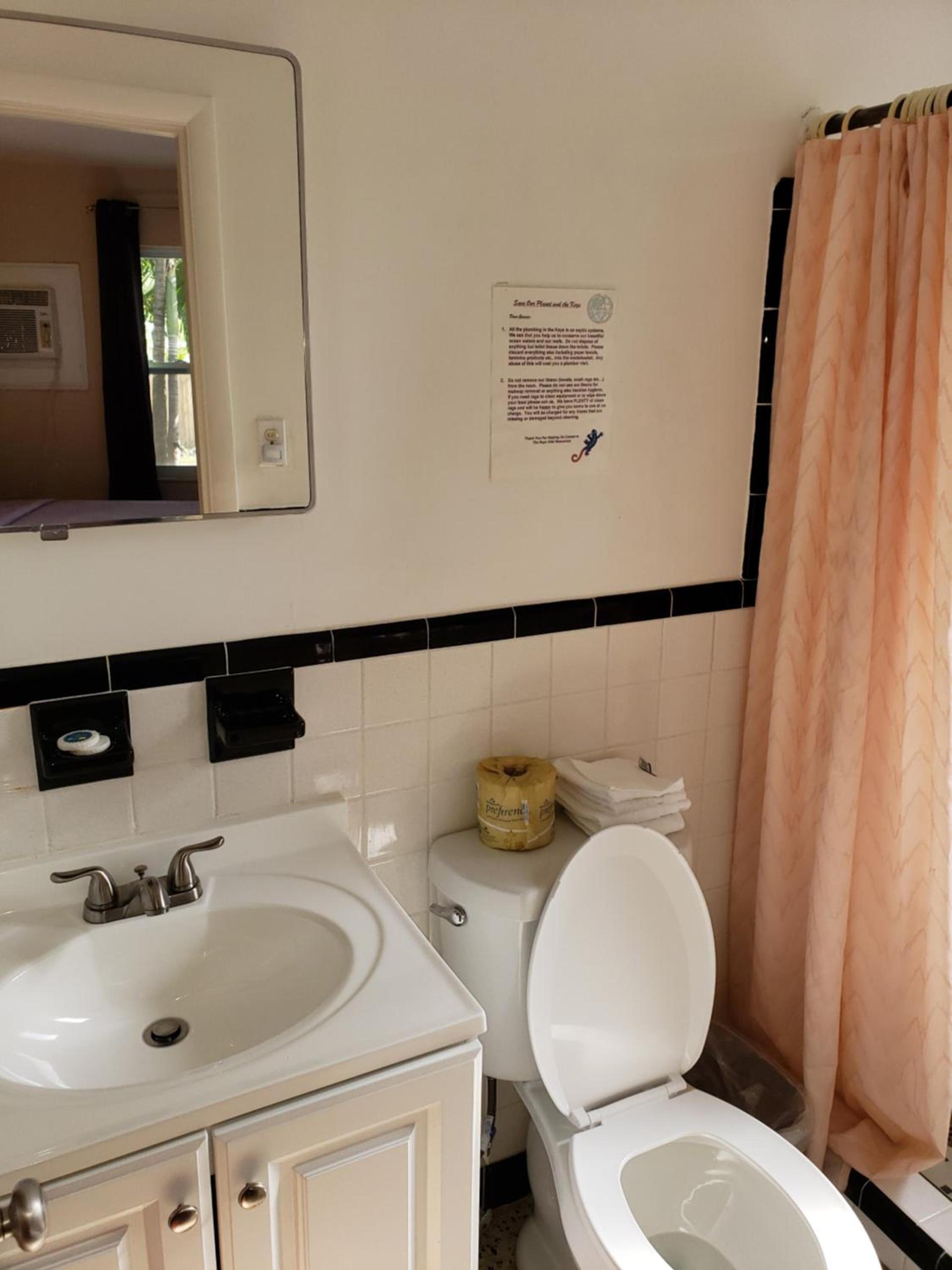 Siesta Motel photo 5