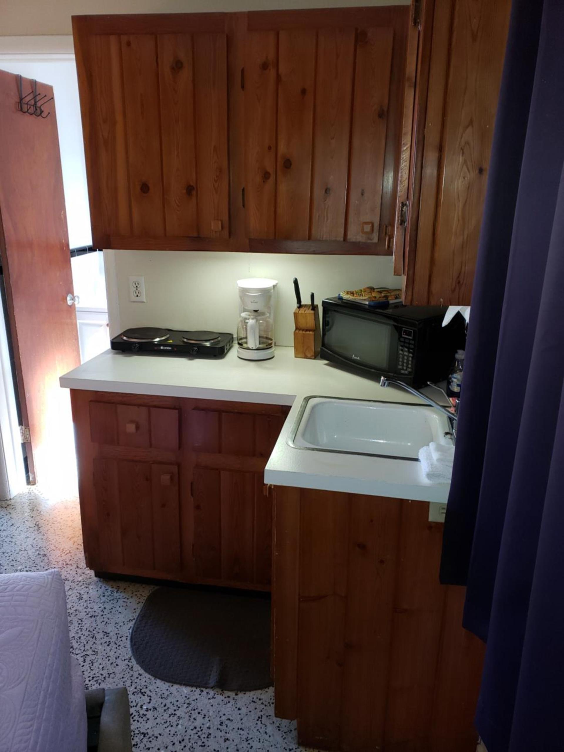 Siesta Motel photo 7