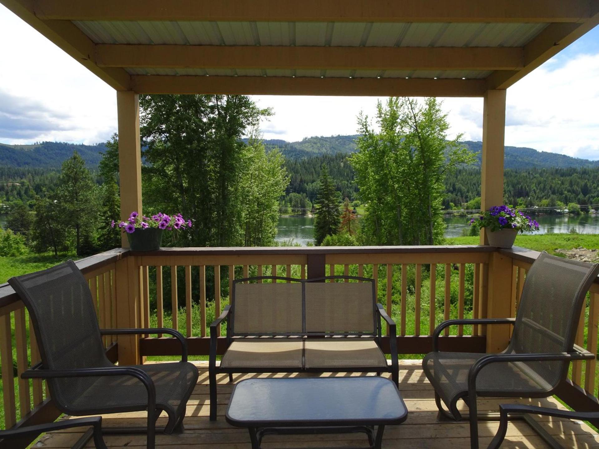 Eagle's Nest Motel photo 19