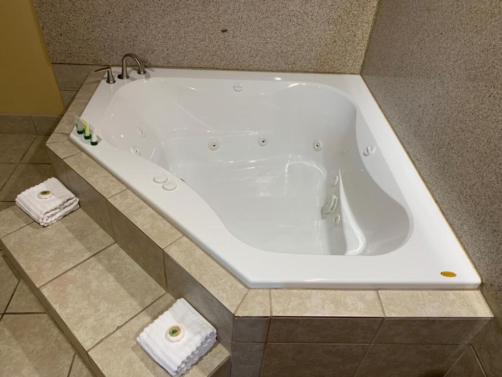 Journey Inn Marion photo 9