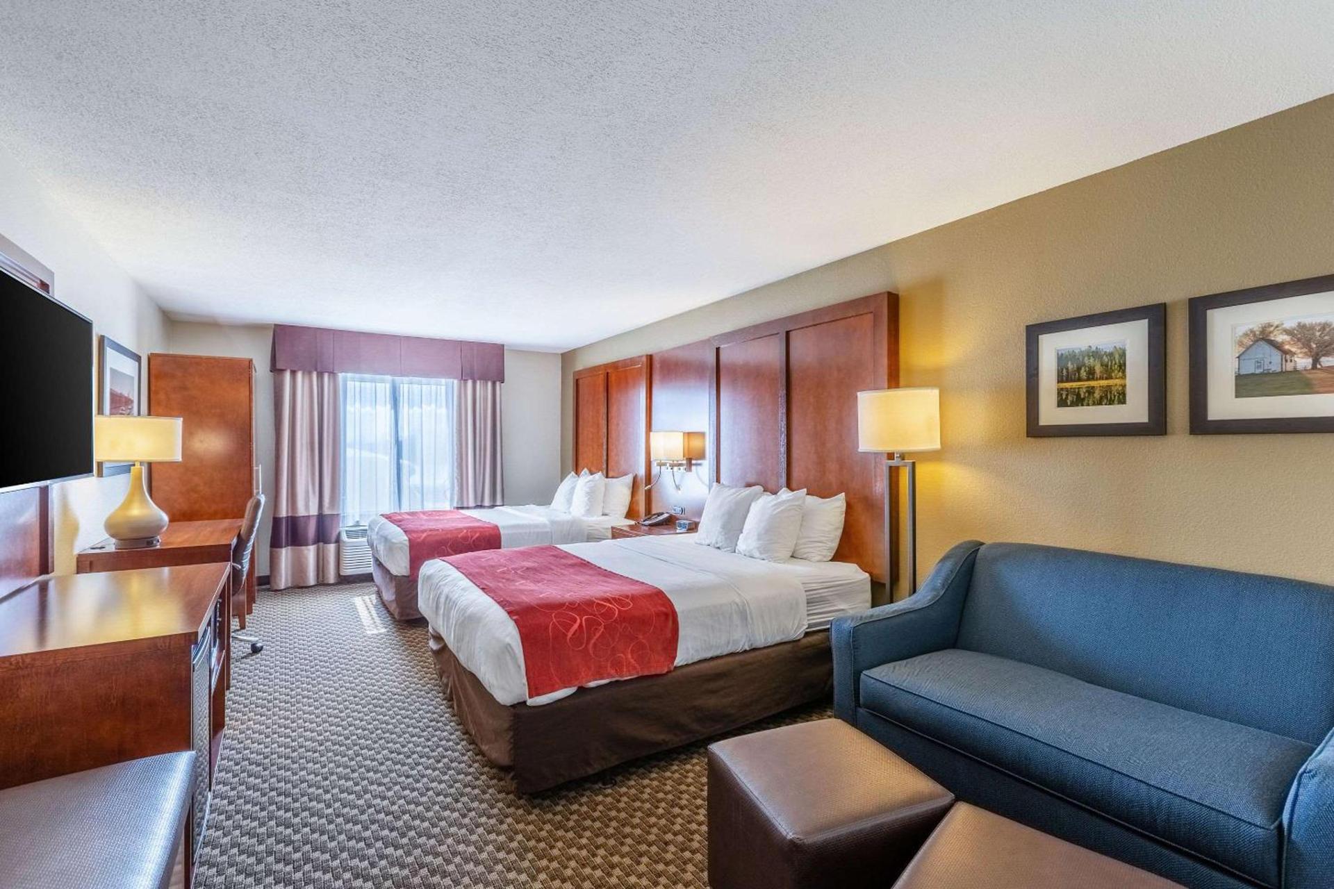 Comfort Suites Escanaba West photo 7