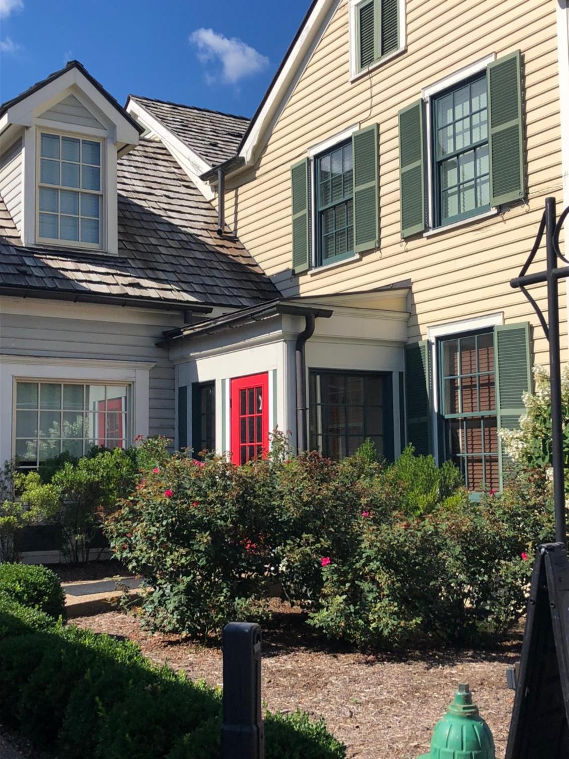 Howard's Creek Inn photo 2
