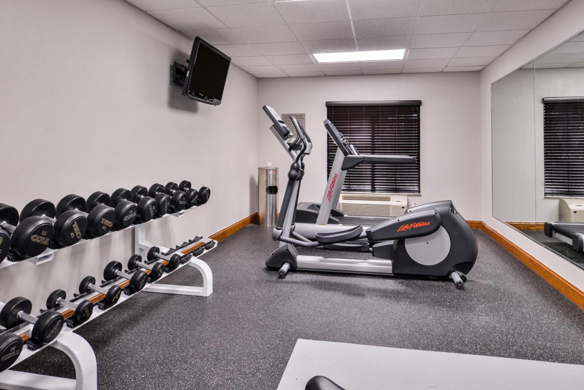 Country Inn & Suites by Radisson Raleigh-Durham Airport NC photo 50