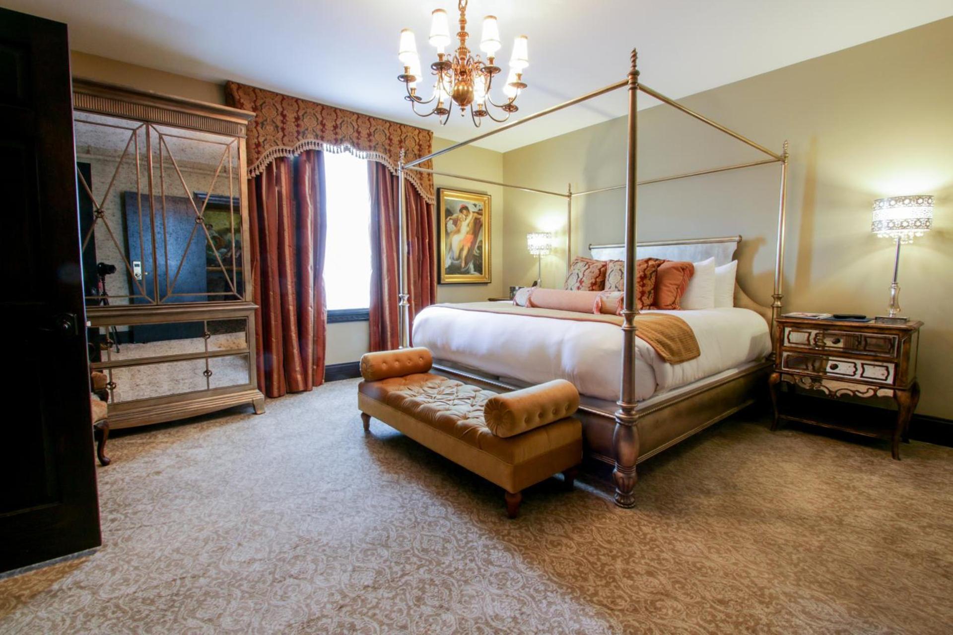 The Detroit Club photo 15
