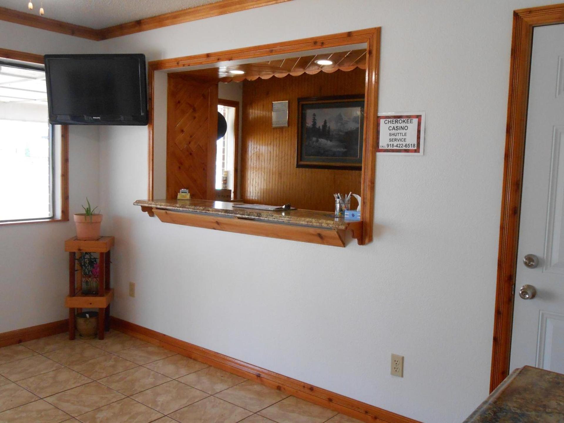 Budget Inn and Suites Siloam Springs photo 5