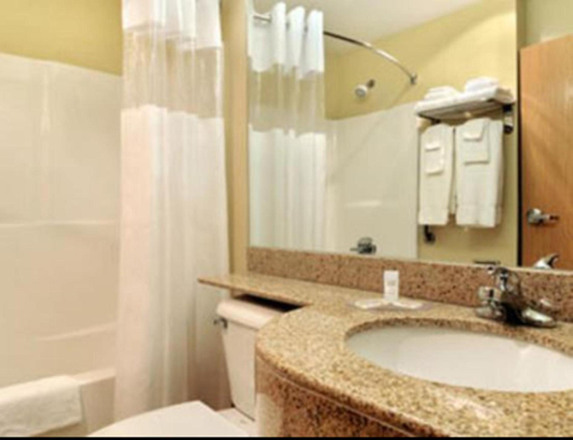 SureStay by Best Western Huntsville East photo 16