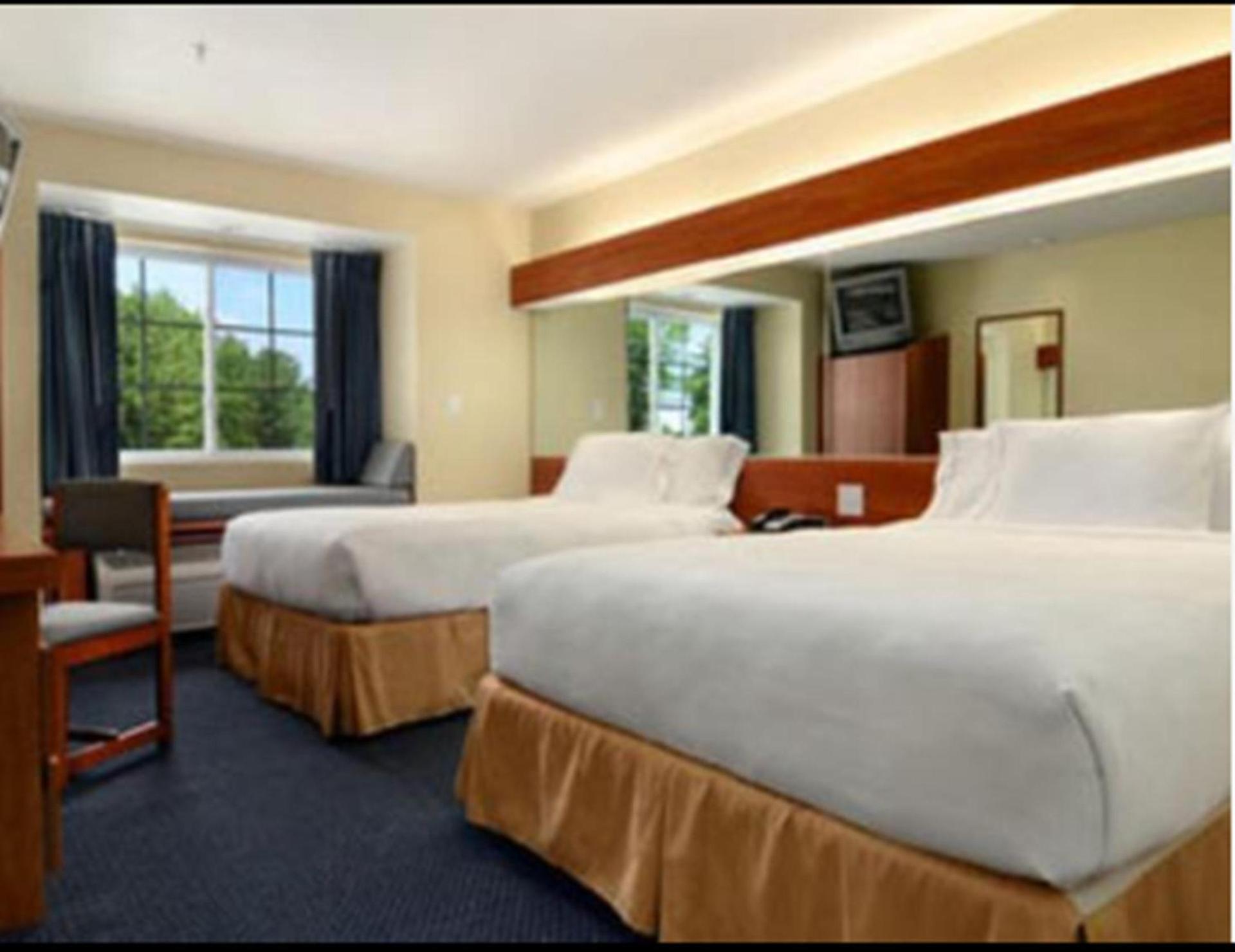 SureStay by Best Western Huntsville East photo 14