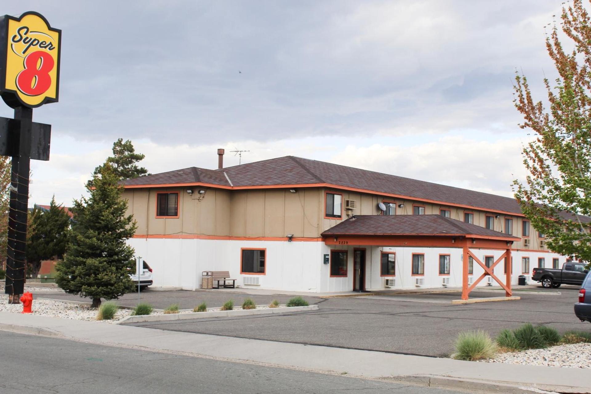 Super 8 by Wyndham Carson City Lake Tahoe photo 39