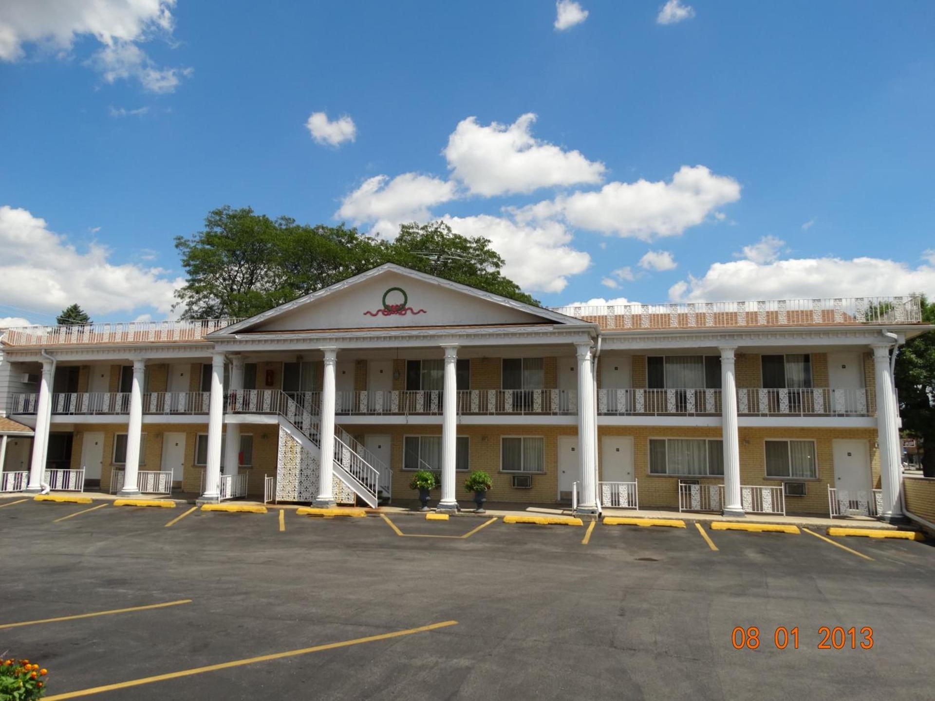 Colony Motel photo 3