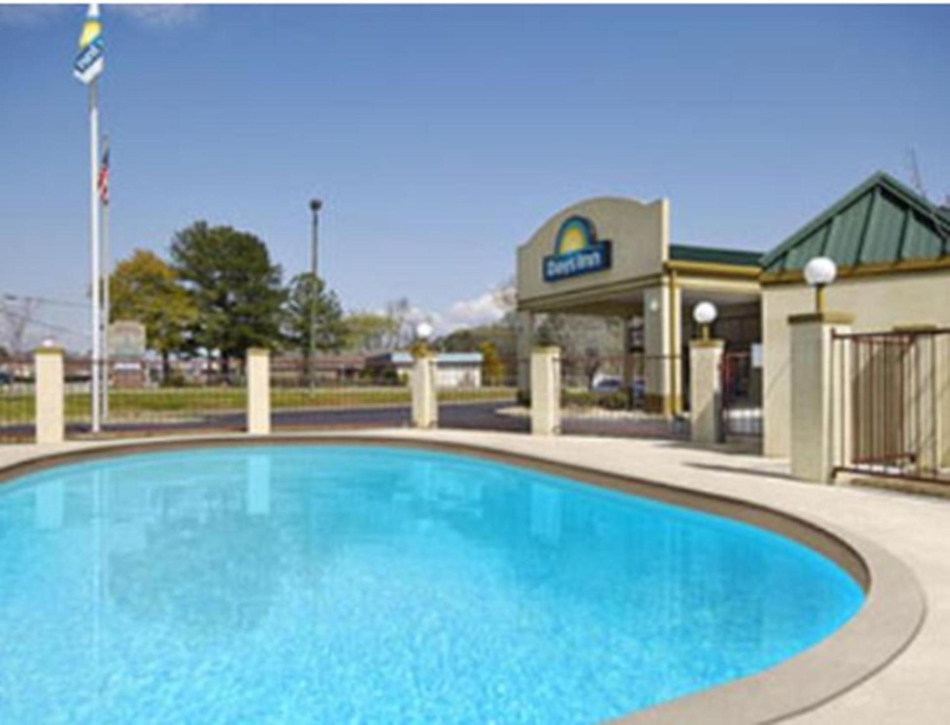Days Inn by Wyndham Eufaula AL photo 29