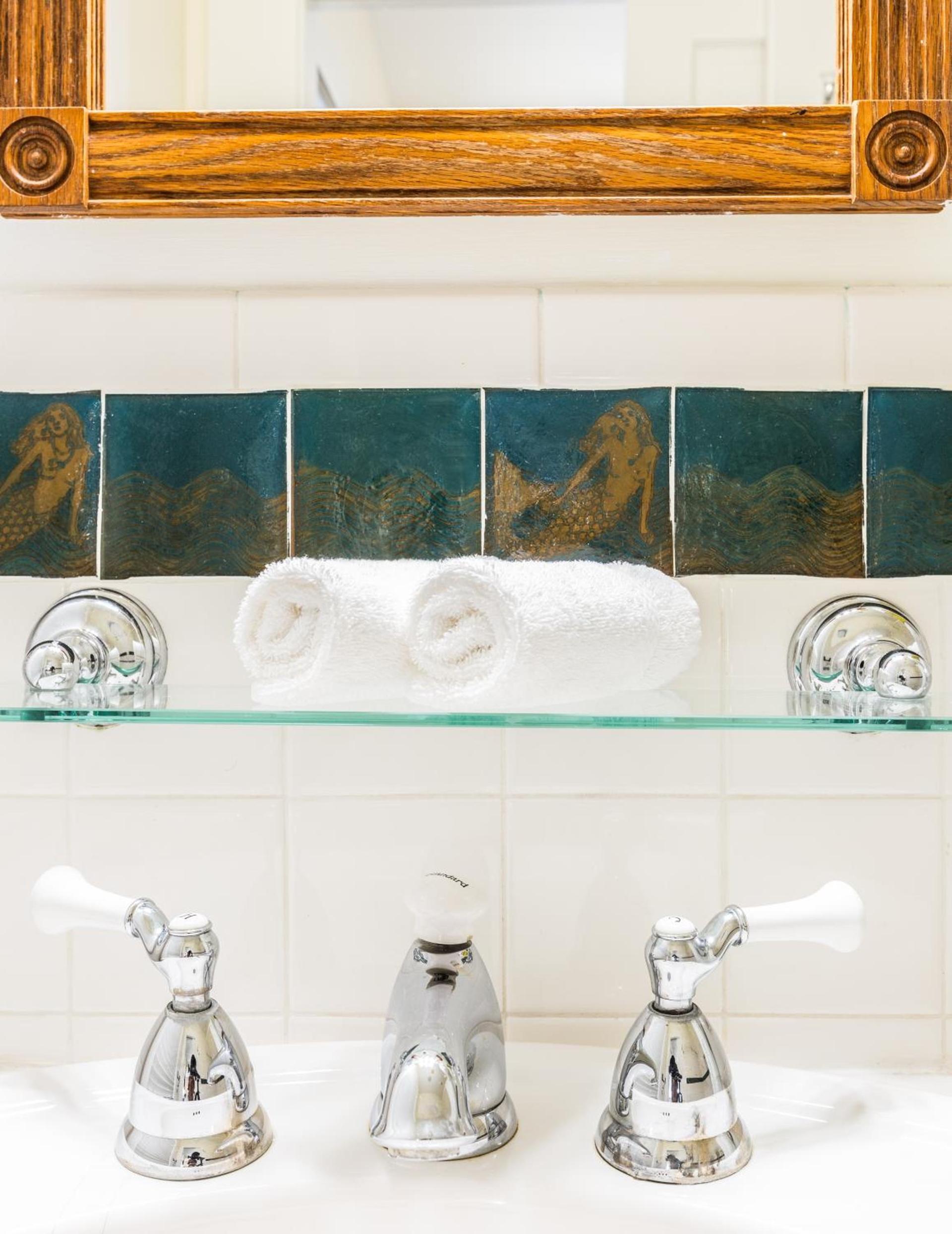 Southernmost Inn Adult Exclusive photo 20