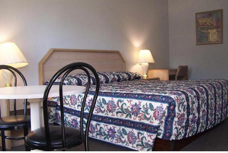 Celebration Inn photo 5