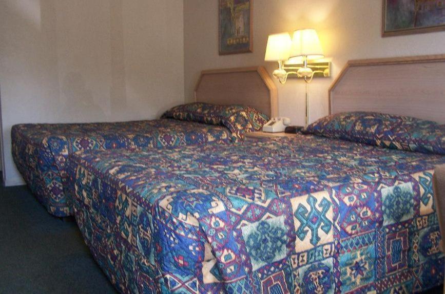 Celebration Inn photo 12