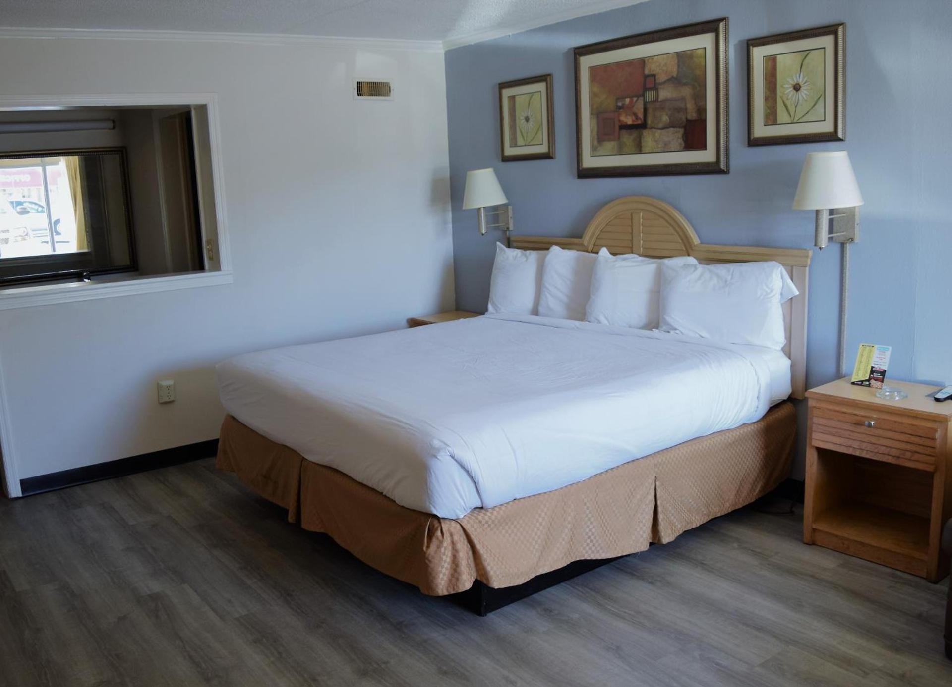 Budget Inn Conway photo 25