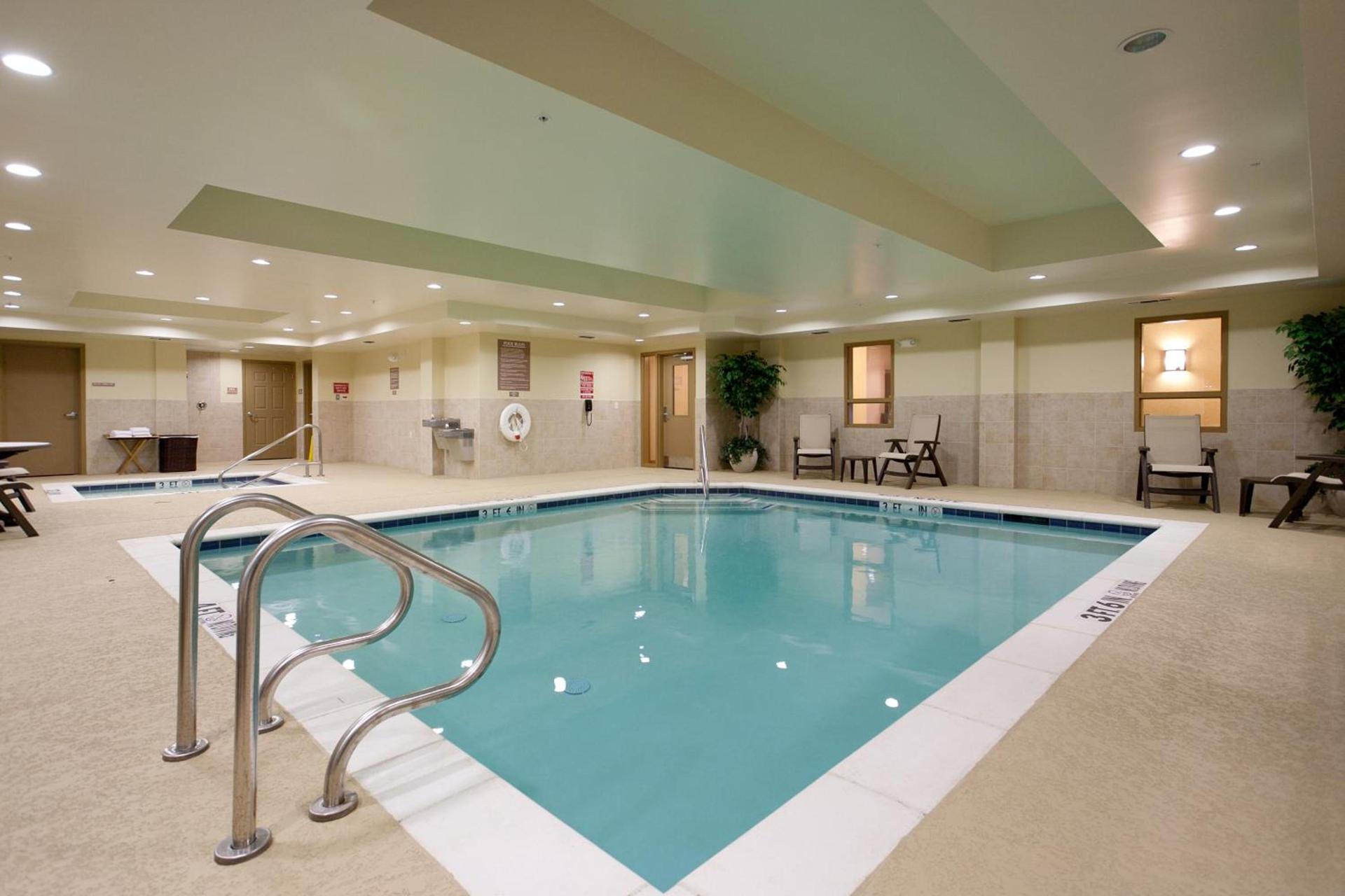 Country Inn & Suites by Radisson, Texarkana, TX photo 3