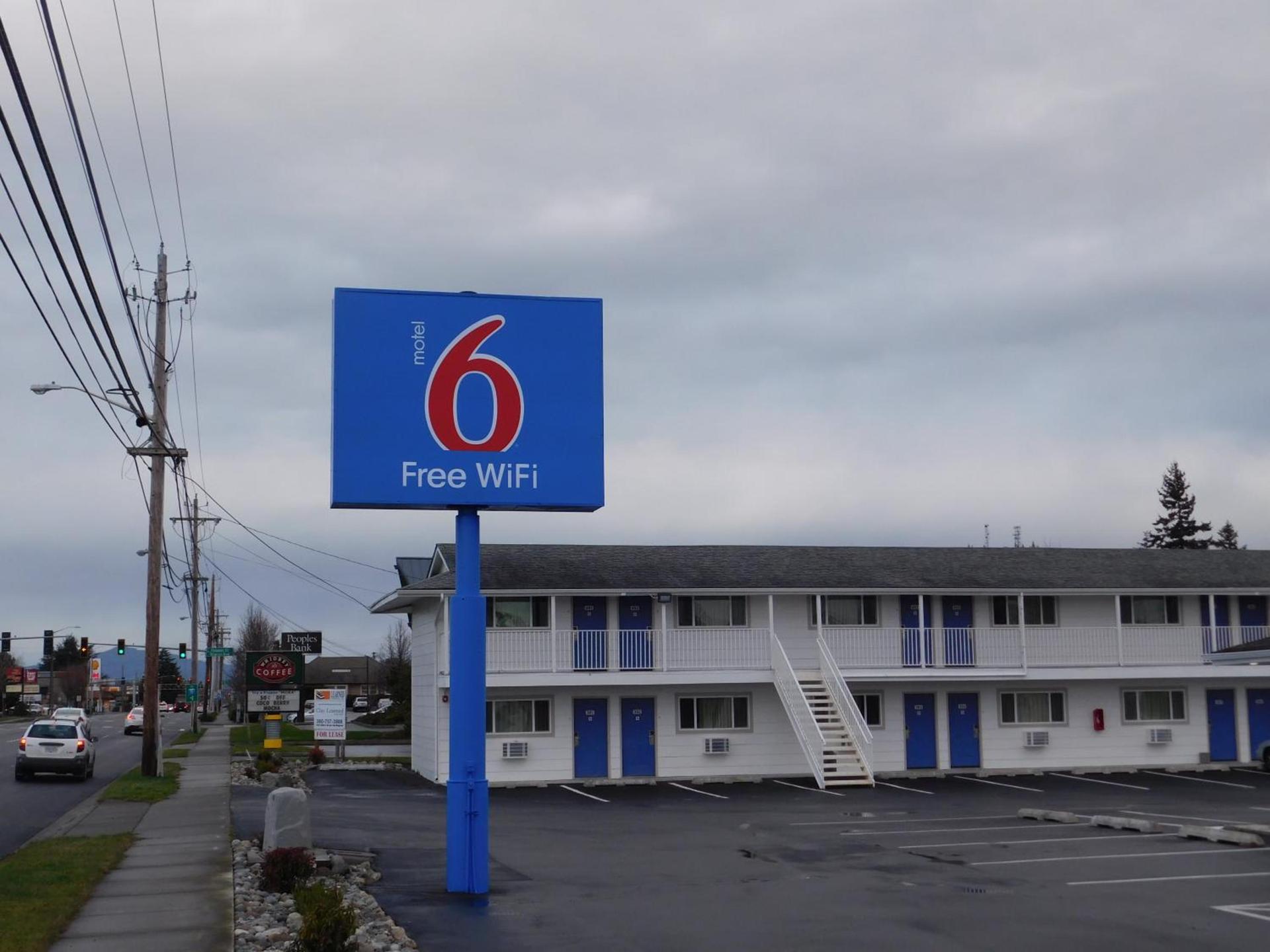 Motel 6-Burlington, WA photo 26