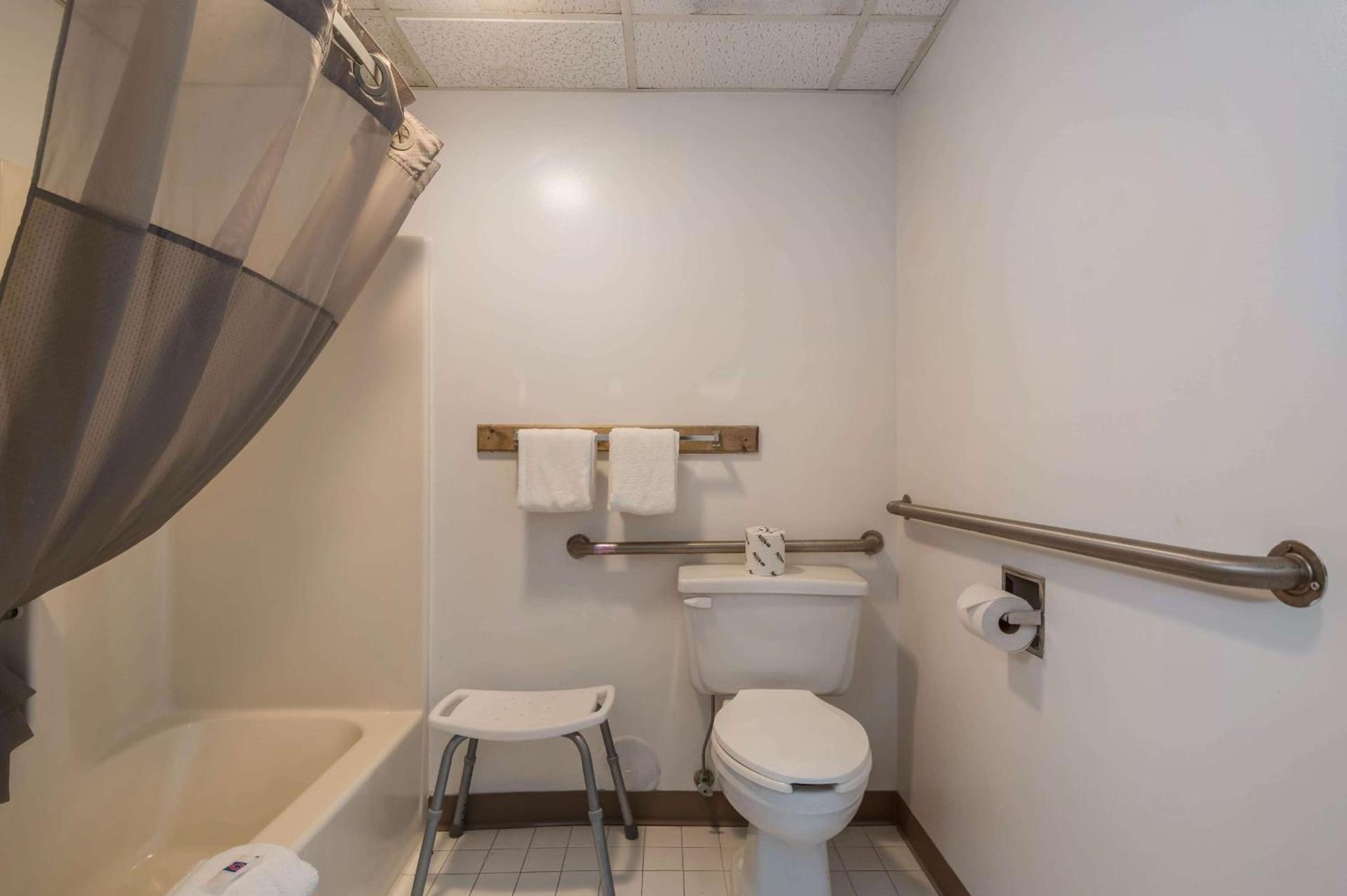 Motel 6-Attalla, AL photo 40