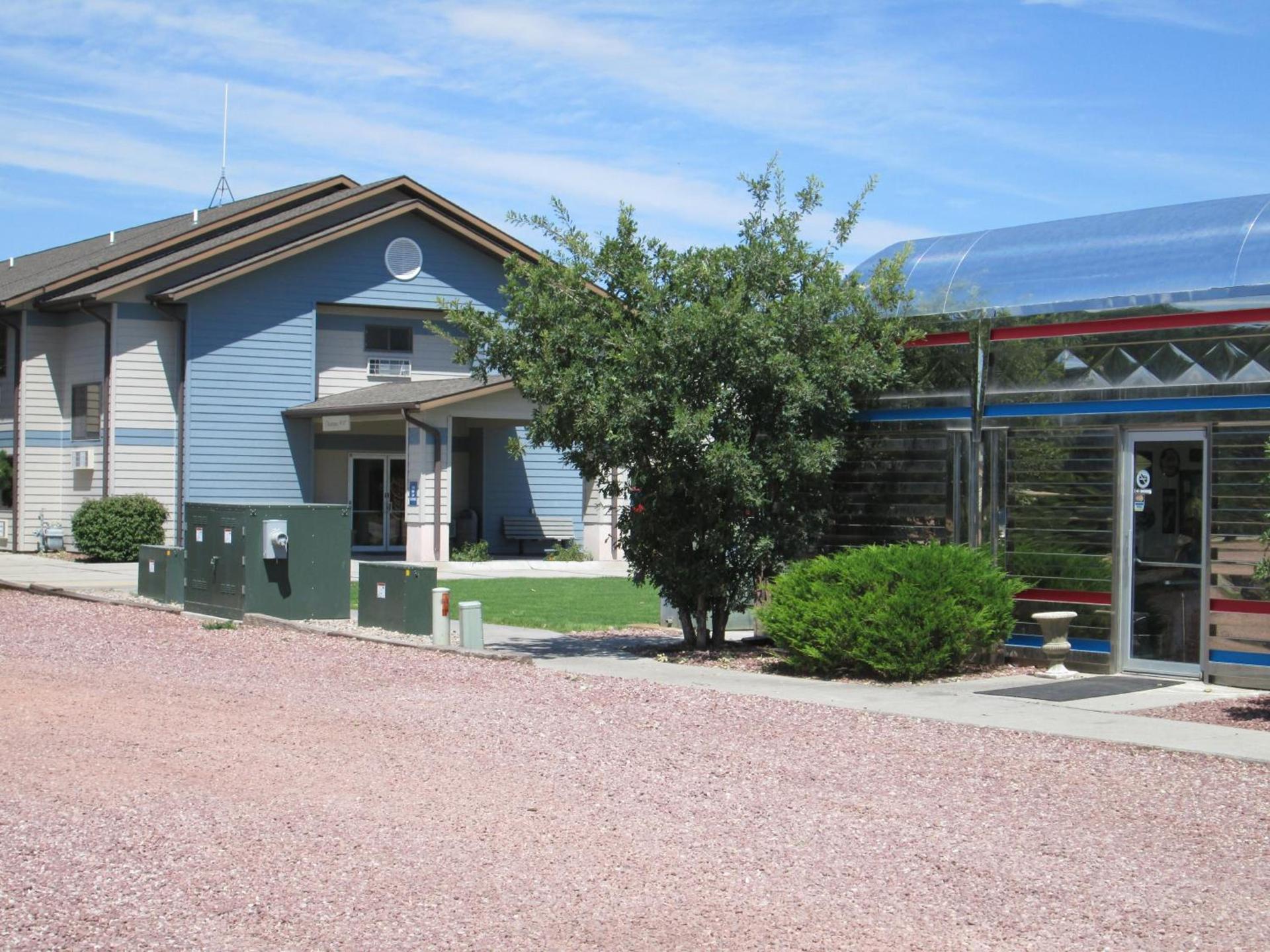 Travelodge by Wyndham Morrill photo 25