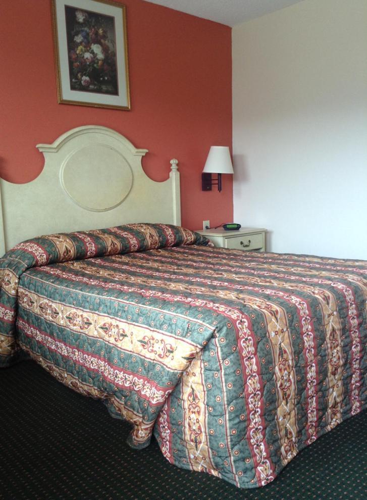 New Orleans Inn photo 9