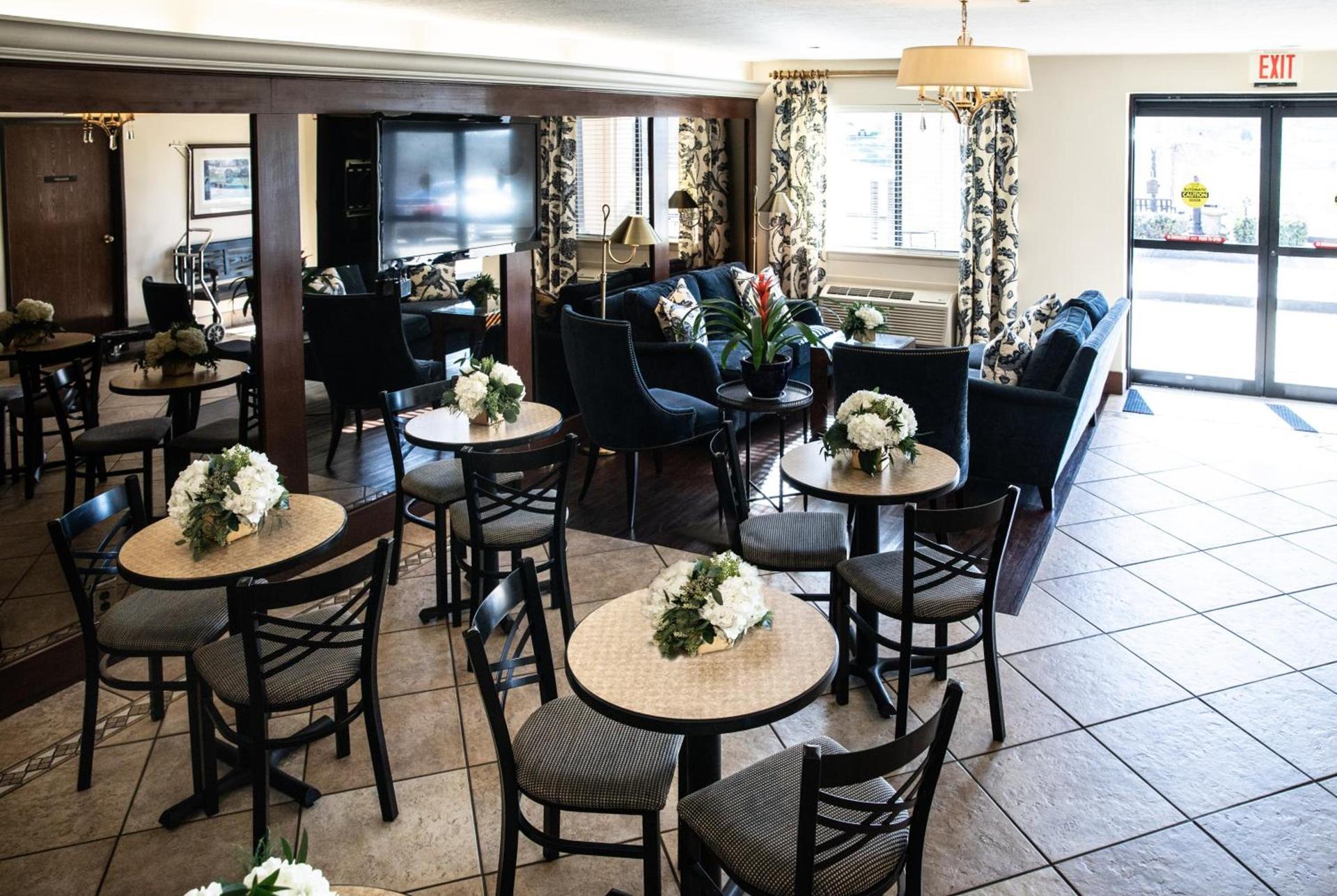 Hatfield Inn photo 12