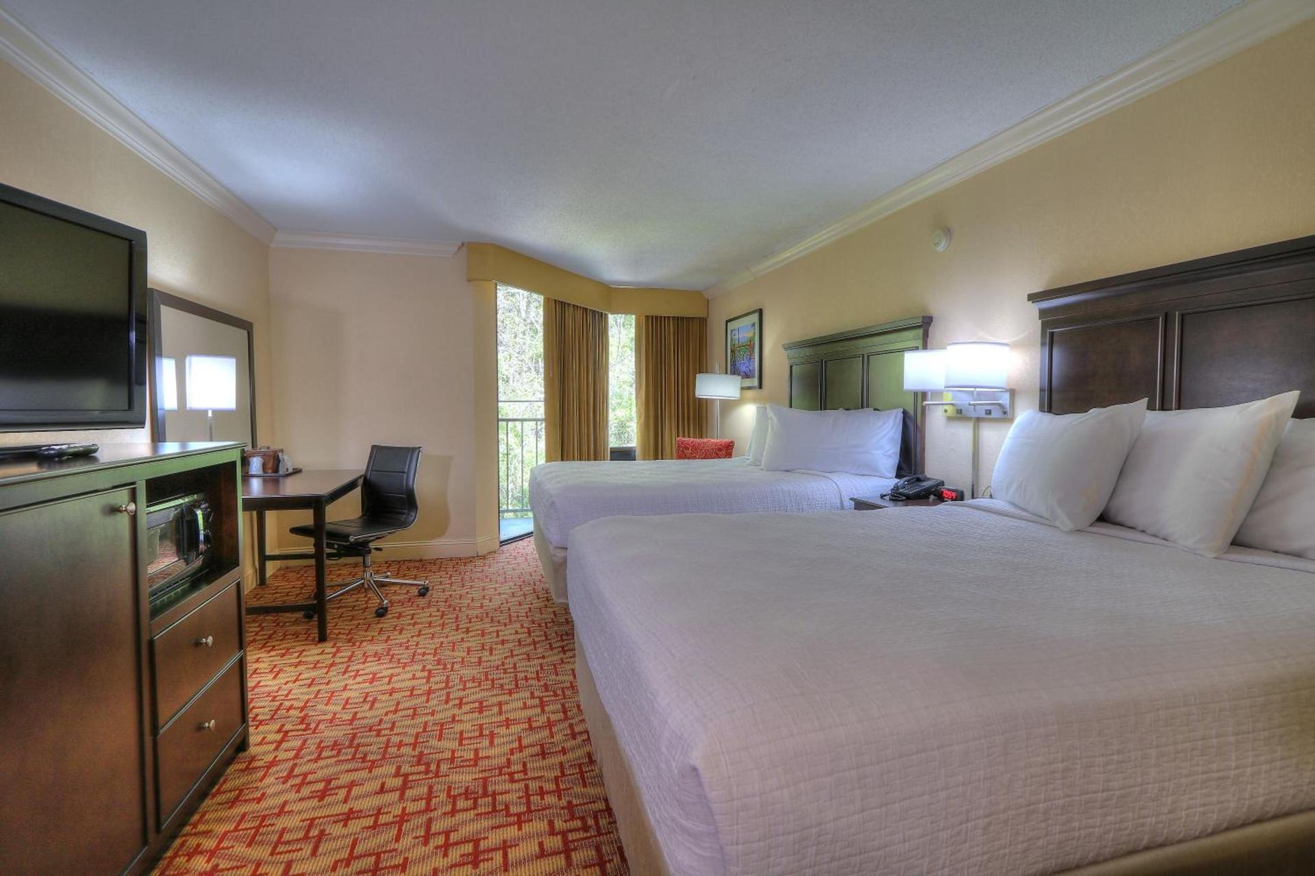 Edgewater Hotel and Conference Center photo 12