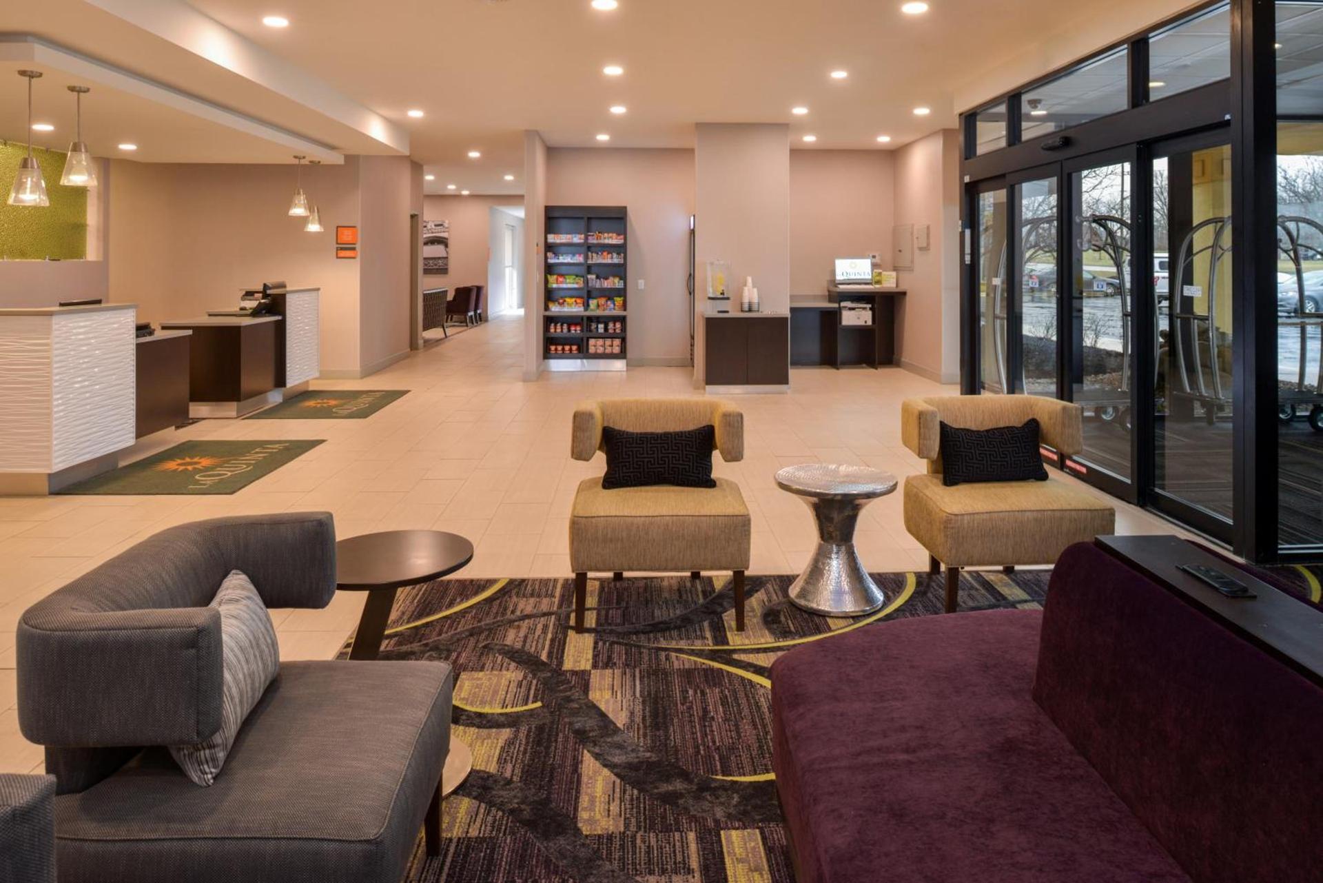 La Quinta by Wyndham Indianapolis South photo 59