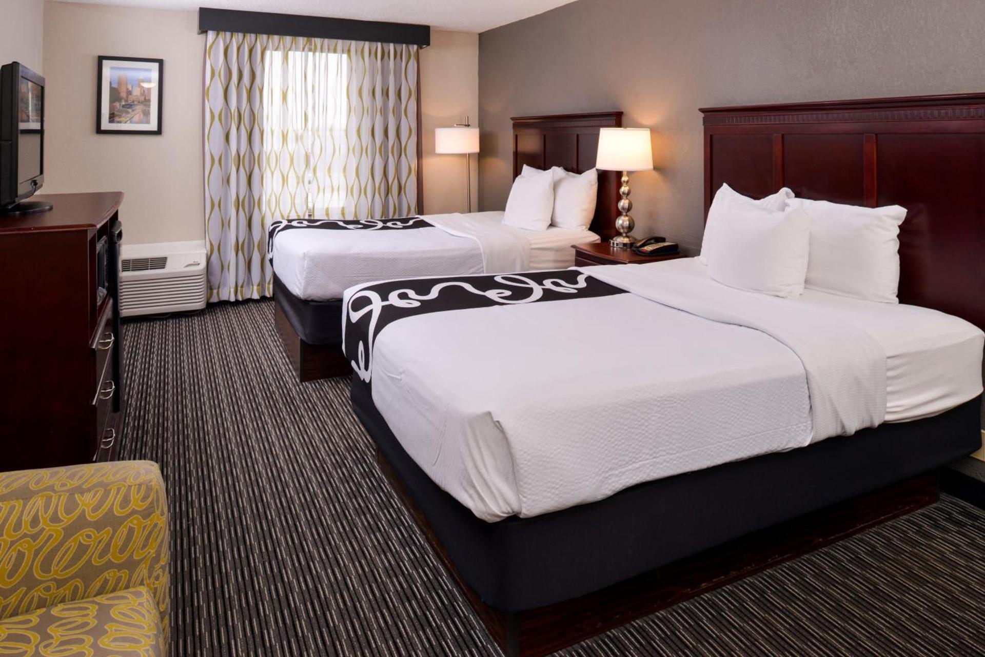 La Quinta by Wyndham Indianapolis South photo 36