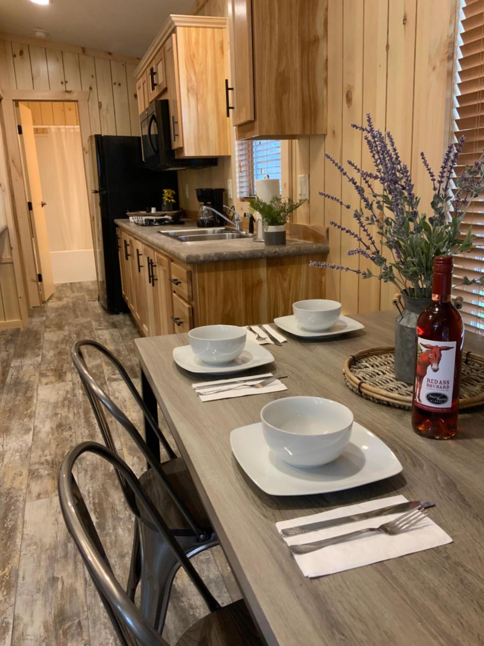 Rockerville Lodge & Cabins photo 88