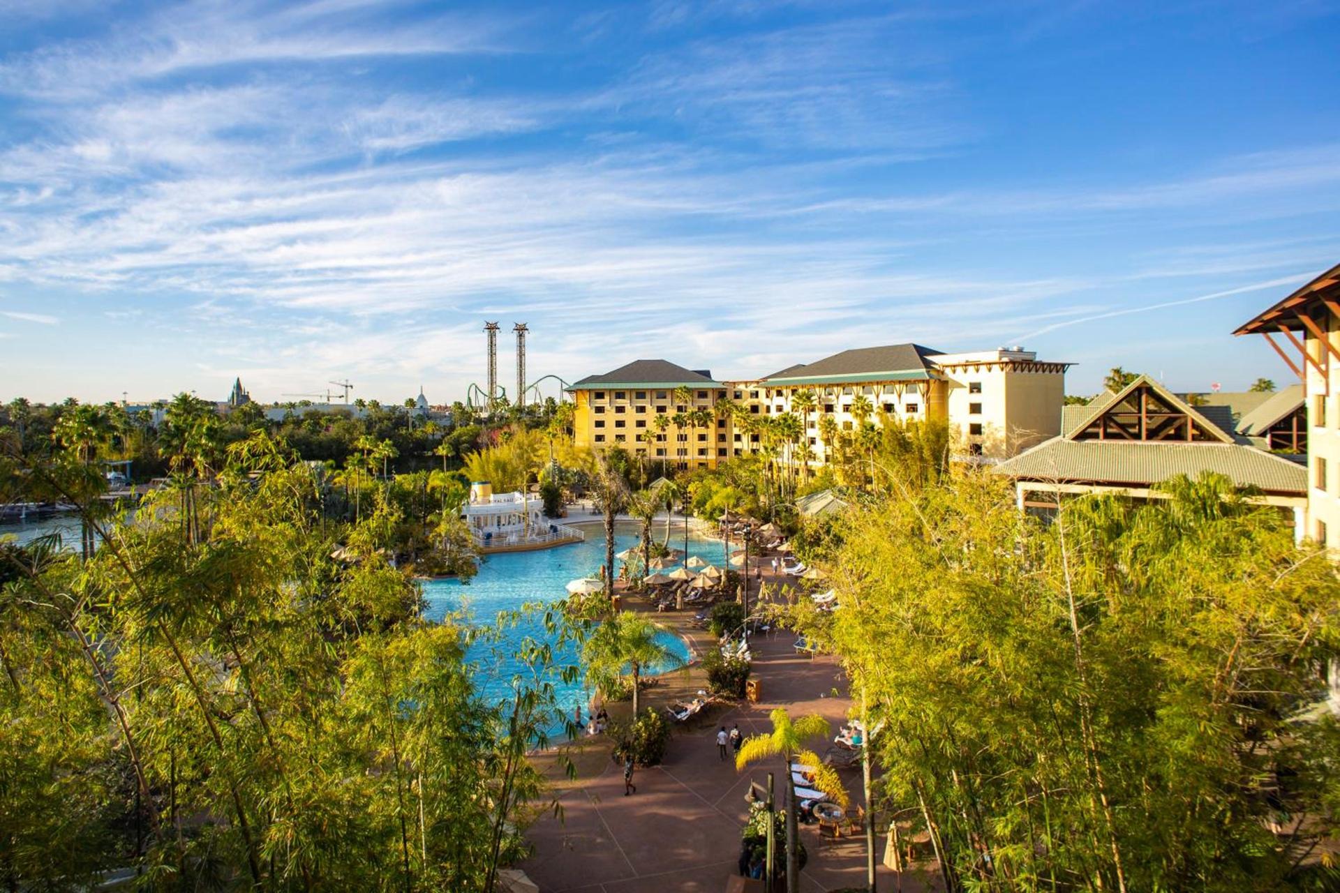 Universal's Loews Royal Pacific Resort photo 2