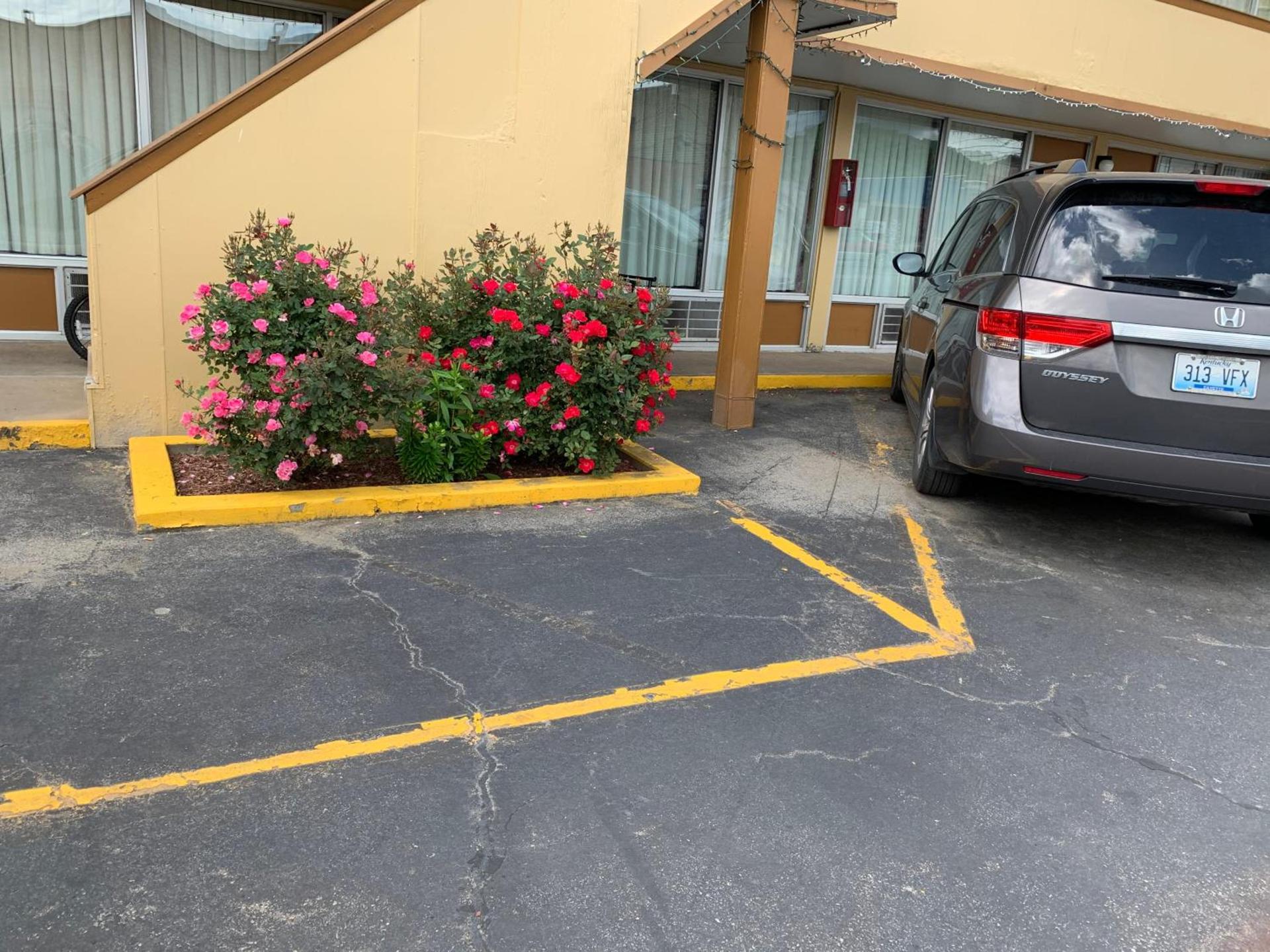 Budget Inn Express photo 34