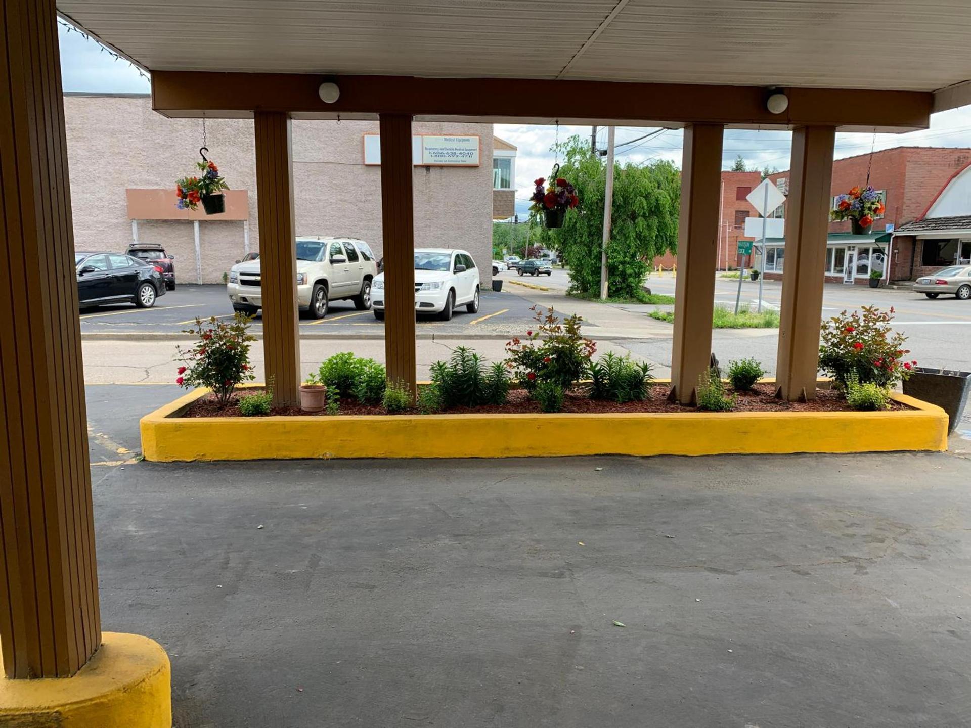 Budget Inn Express photo 48