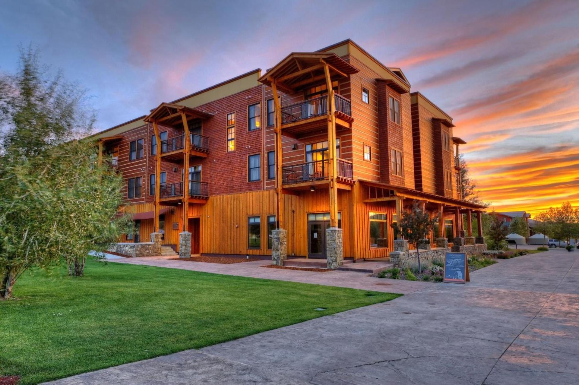 The Lodge at Bronze Buffalo Ranch photo 1