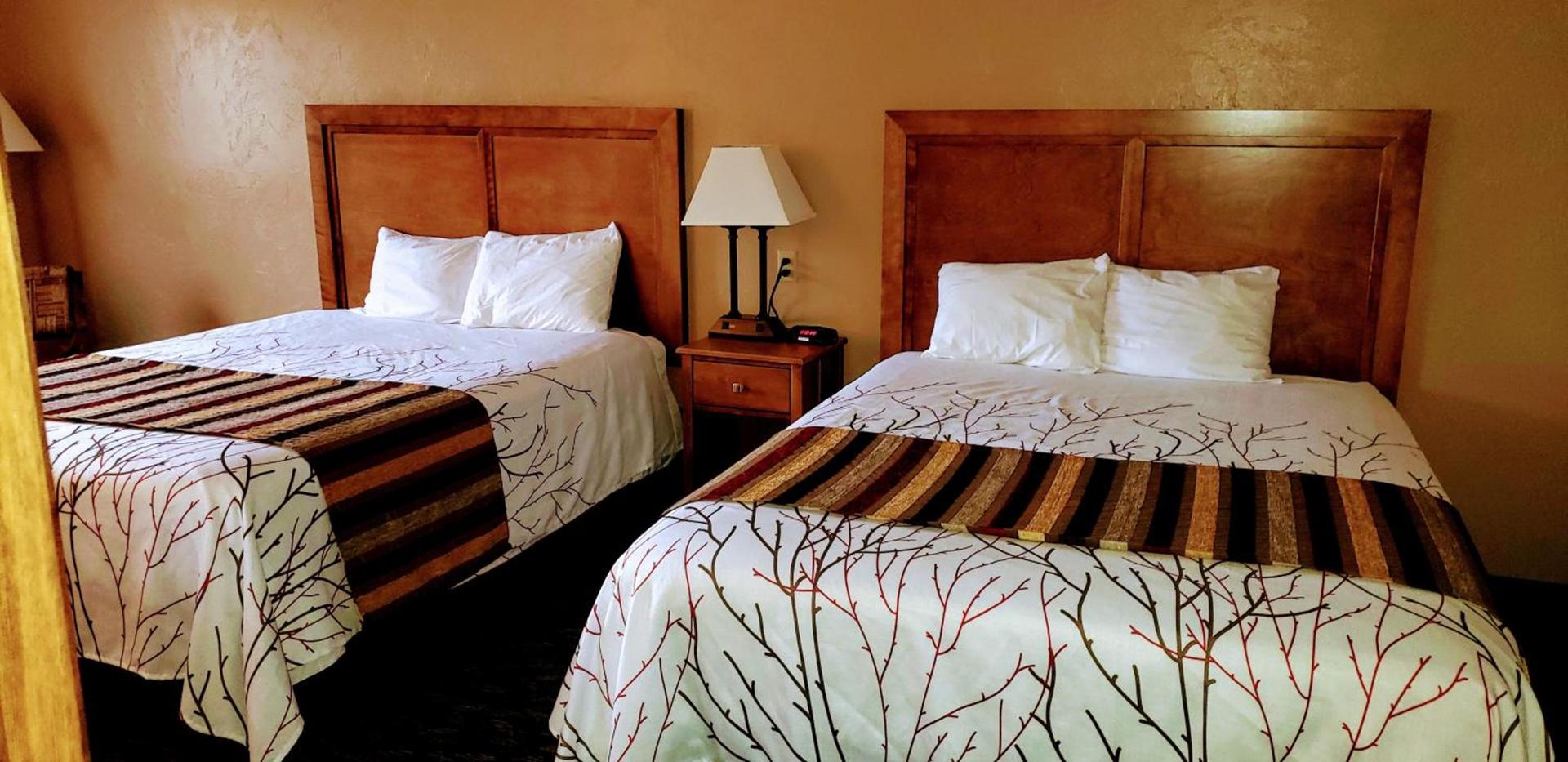 Stagecoach Inn & Suites photo 89