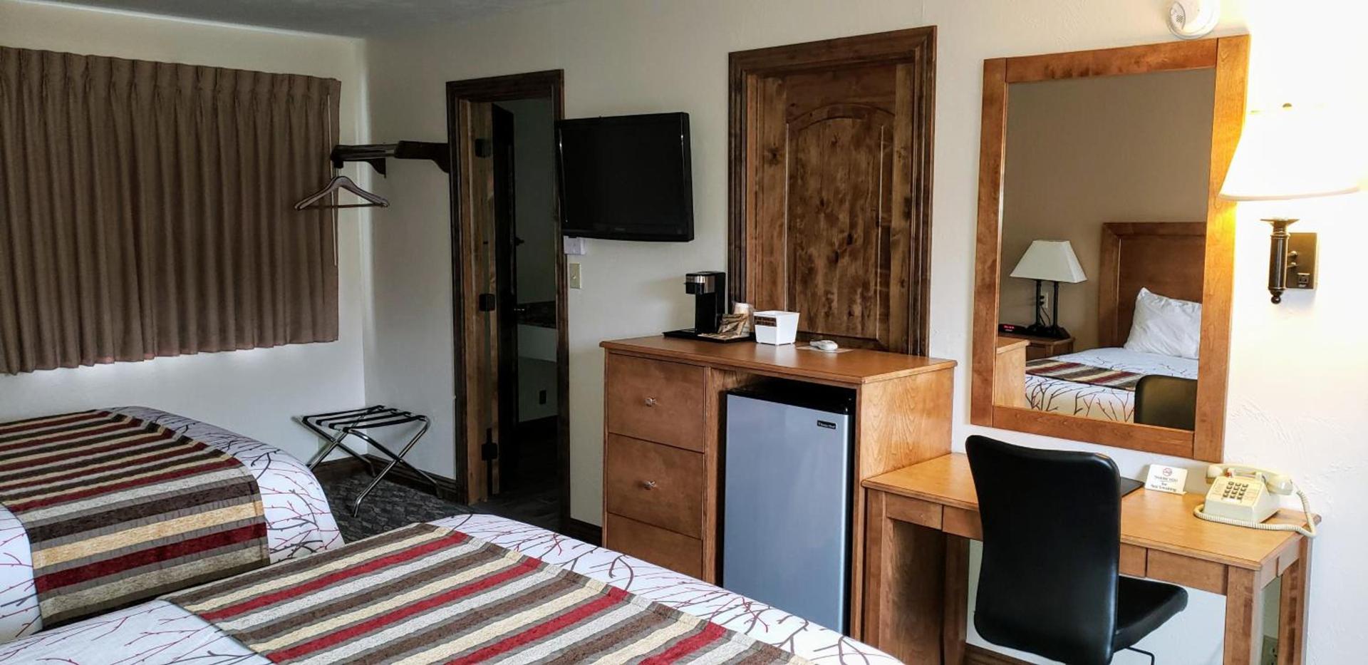 Stagecoach Inn & Suites photo 90